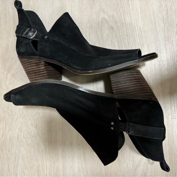 Lucky Brand Suede open toe low heel bootie size 8.5 - Picture 2 of 4